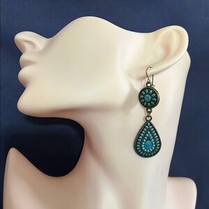 Turquoise on bronze metal earrings